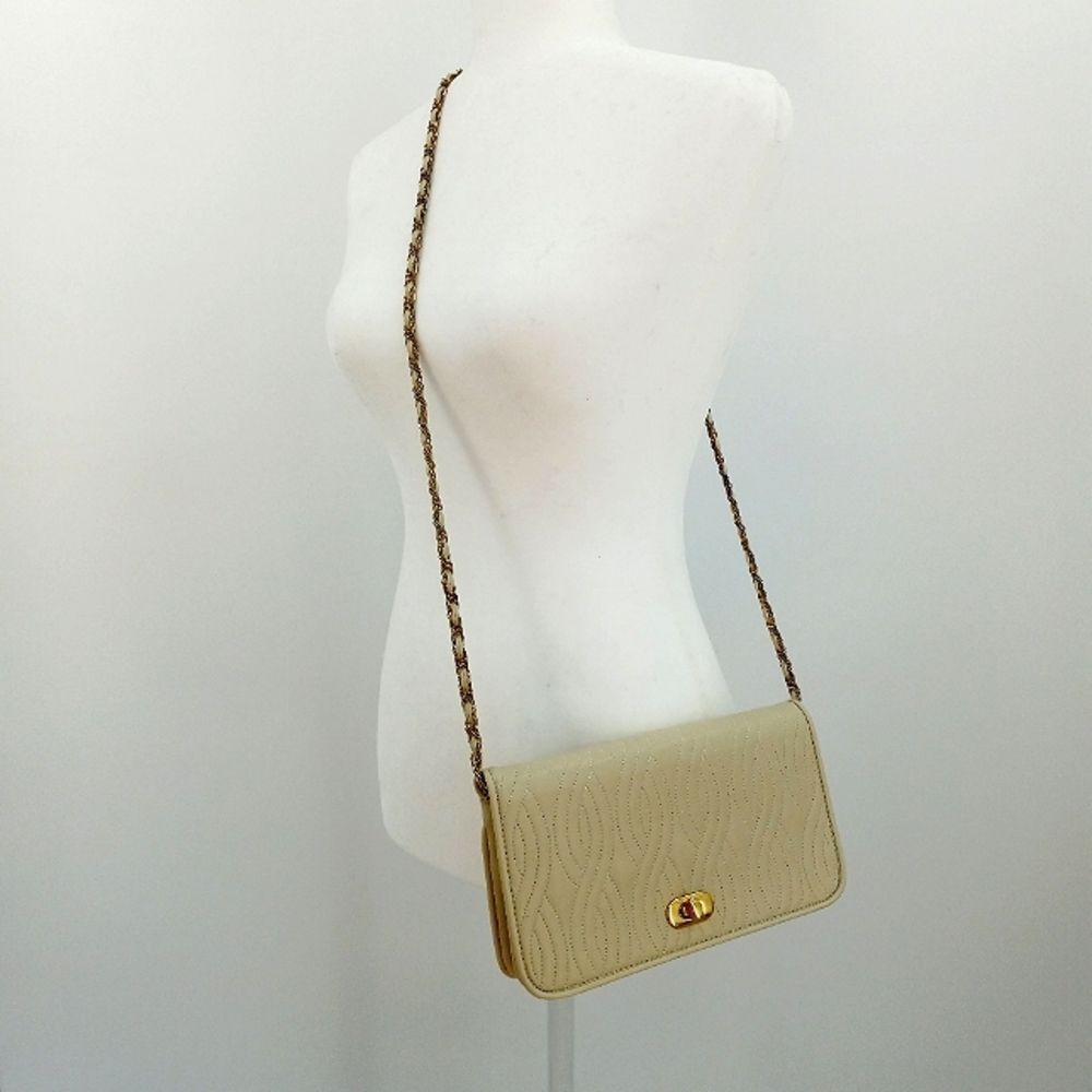 Vintage Andé Crossbody Bag Small Beige Faux Leather Woven Chain Strap Neutral